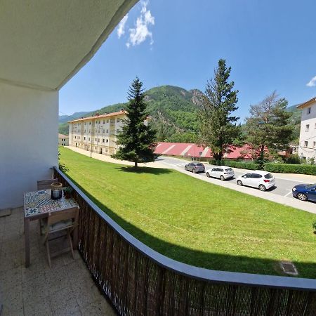 Apartamento Cremallera Ribes De Freser Exterior foto